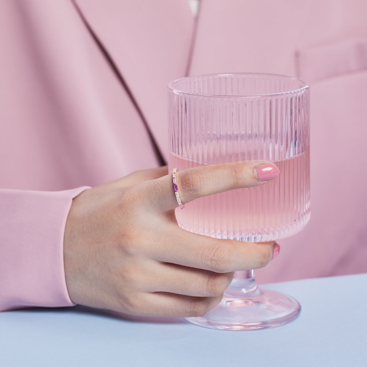 [Bloom] Anel Diário Exquisito em Corte de Esmeralda Multicolorido