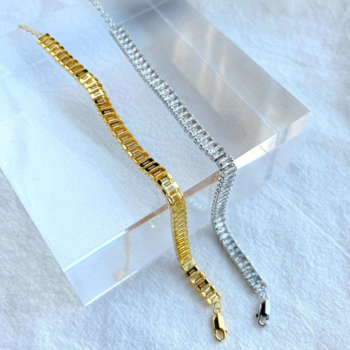 [Bloom] Exquisito Bracelete Diário em Corte Esmeralda