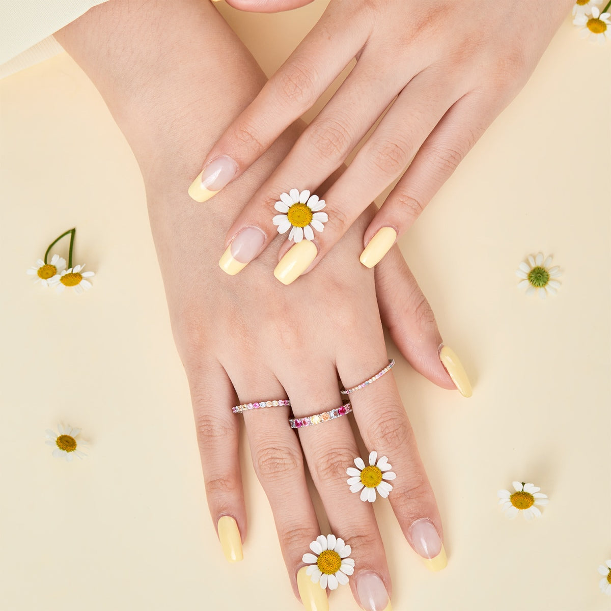 [Bloom] Anel Diário Elegante e Vibrante com Corte Redondo