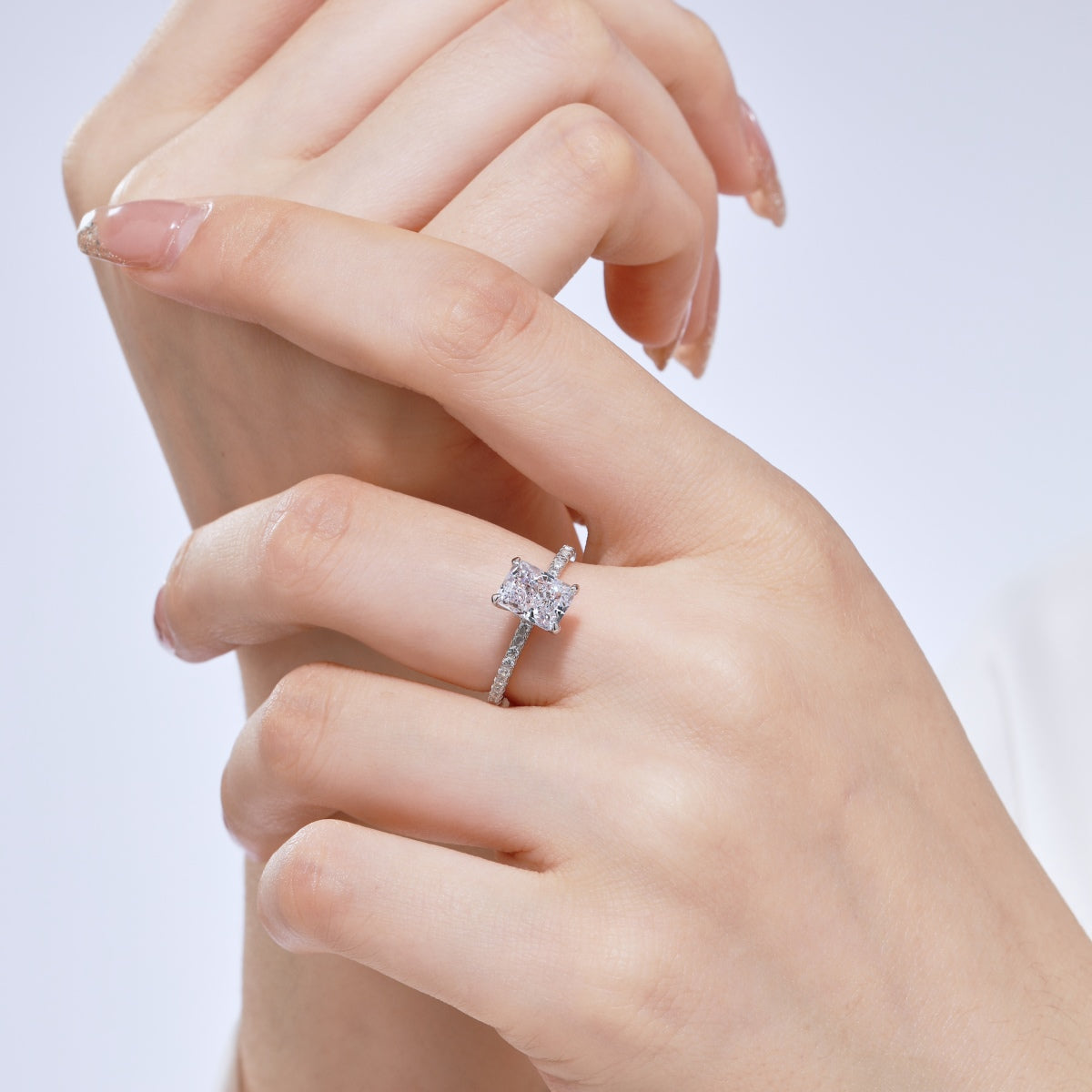 [Bloom] Anel de Festa Corte Radiante Brilhante de 2.0 Quilates