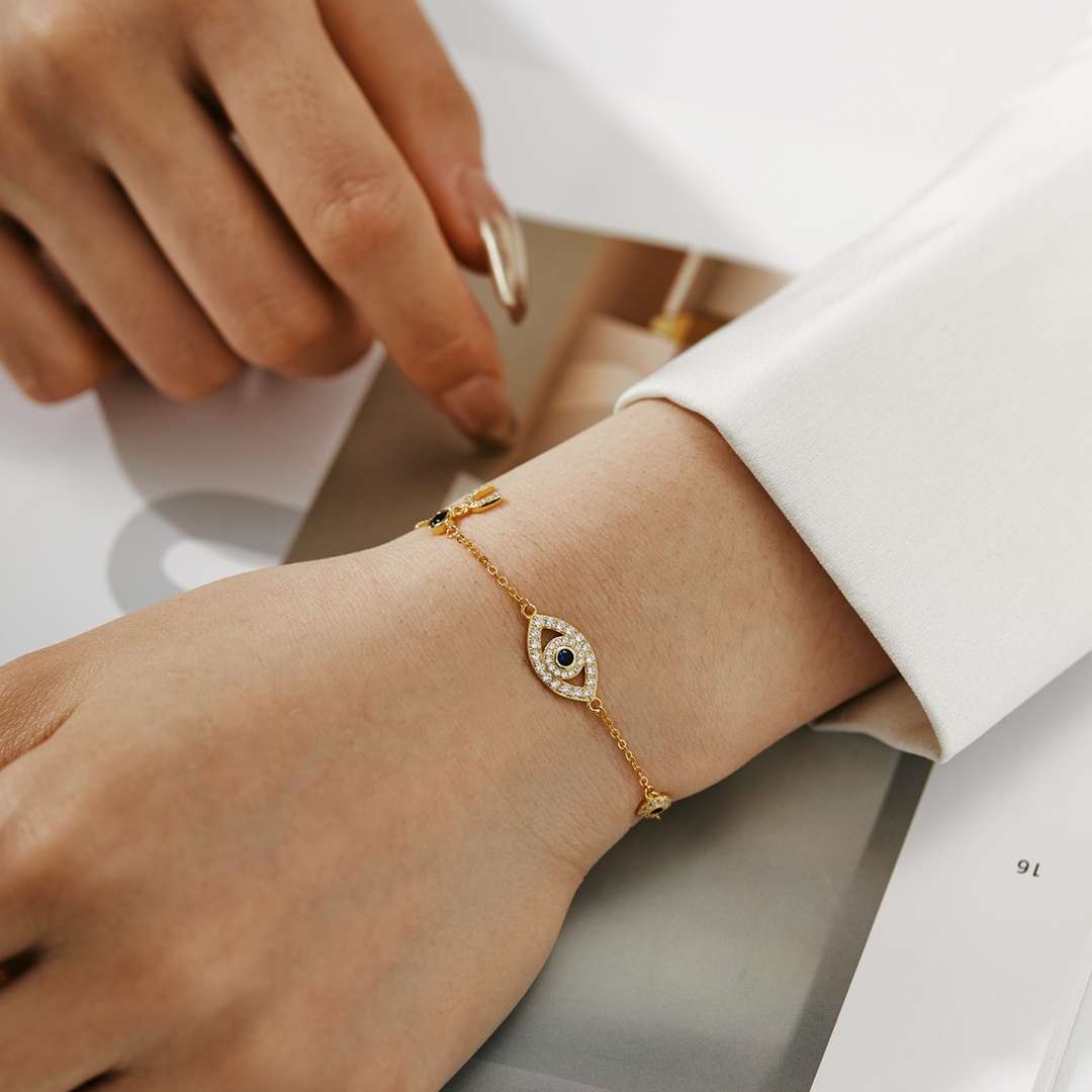 [Bloom] Colar Delicado com Forma de Olho