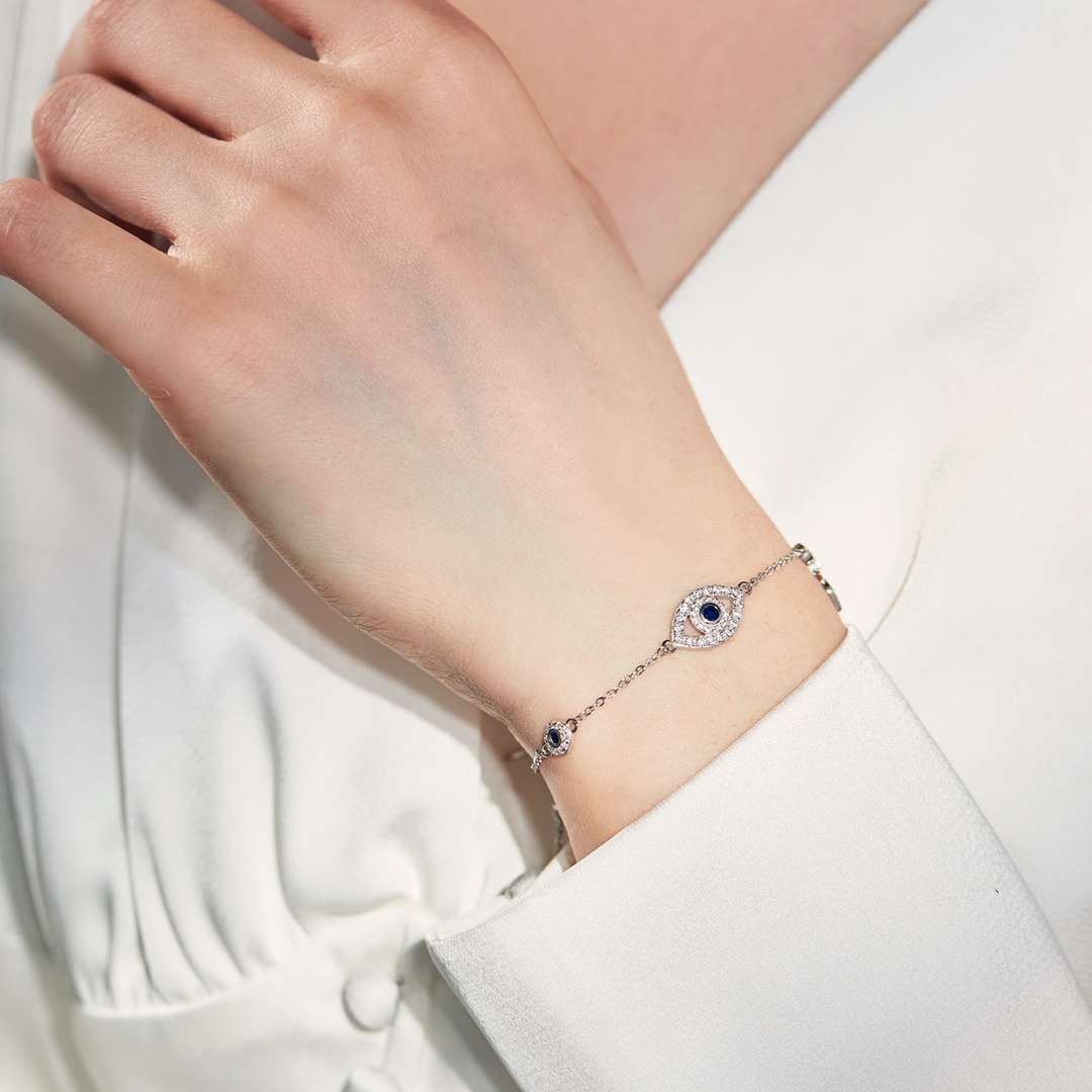 [Bloom] Colar Delicado com Forma de Olho