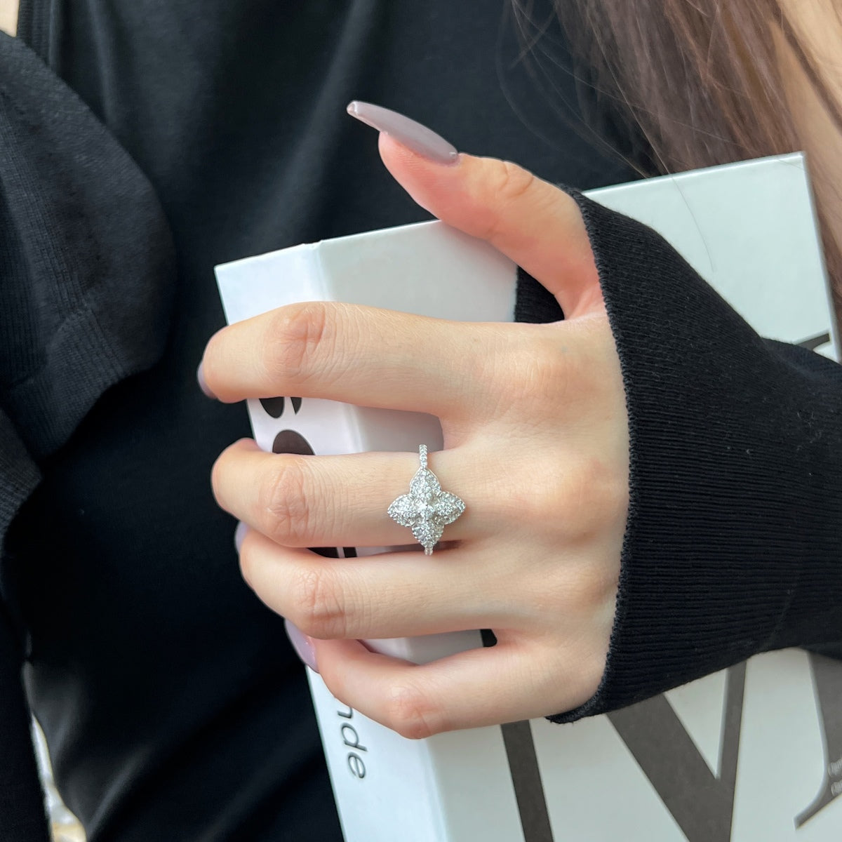 [Bloom]Anel de Banquete Luxuoso em Forma de Flor Colorida