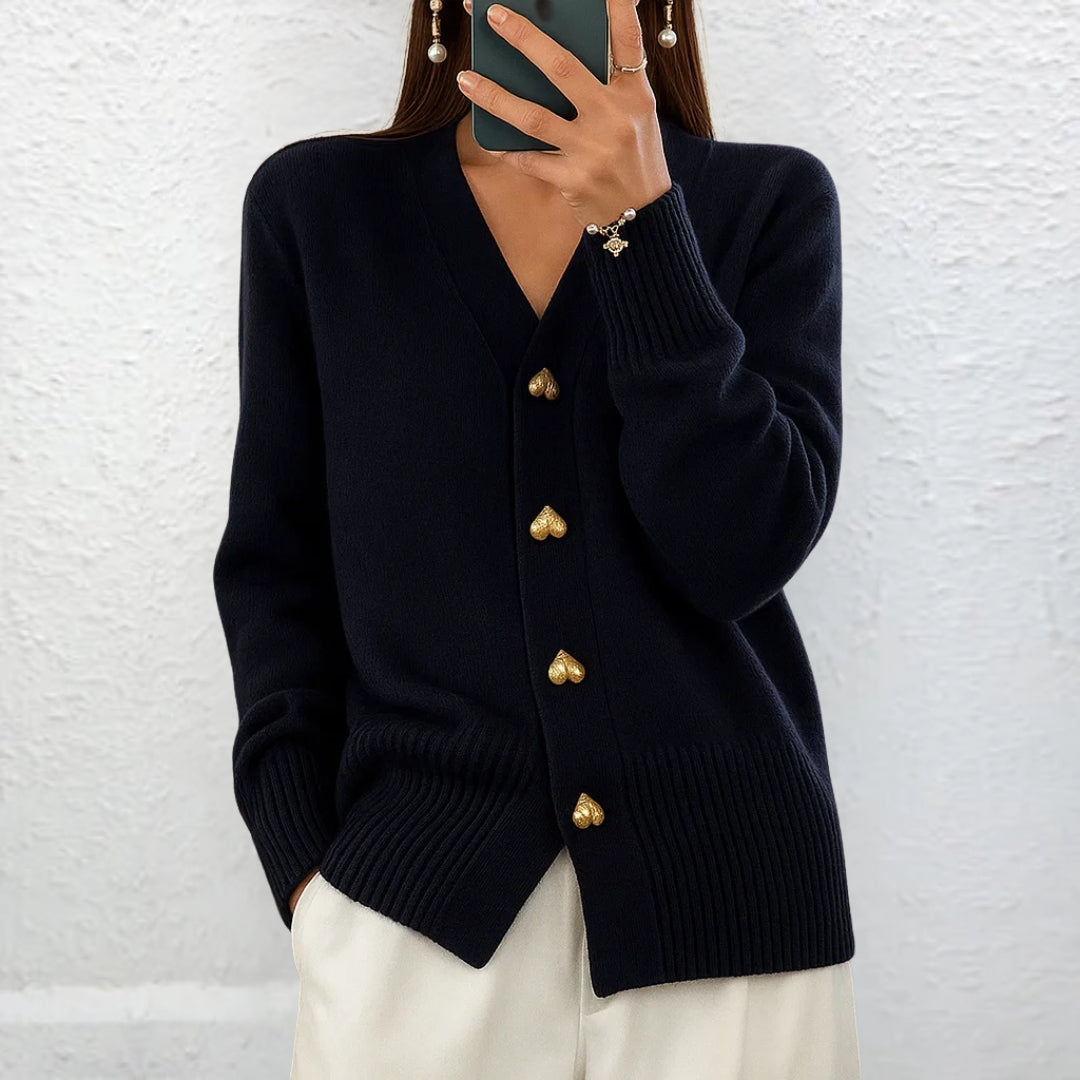 Lydia™ | Pullover Elegante com Botões em Forma de Coração