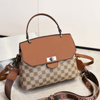 Bolsa de Ombro Feminina Versátil com Blocos de Cor