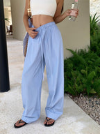 Calças Largas com Corda de Ajuste em Risca de Giz