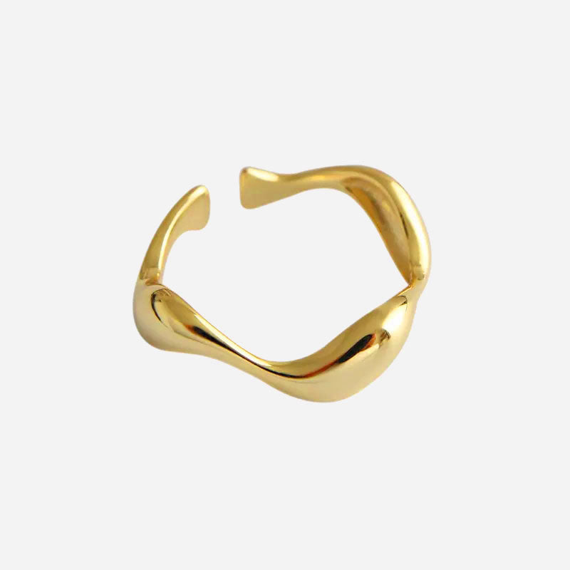 Carisseya | Anel Wave em Ouro 18K