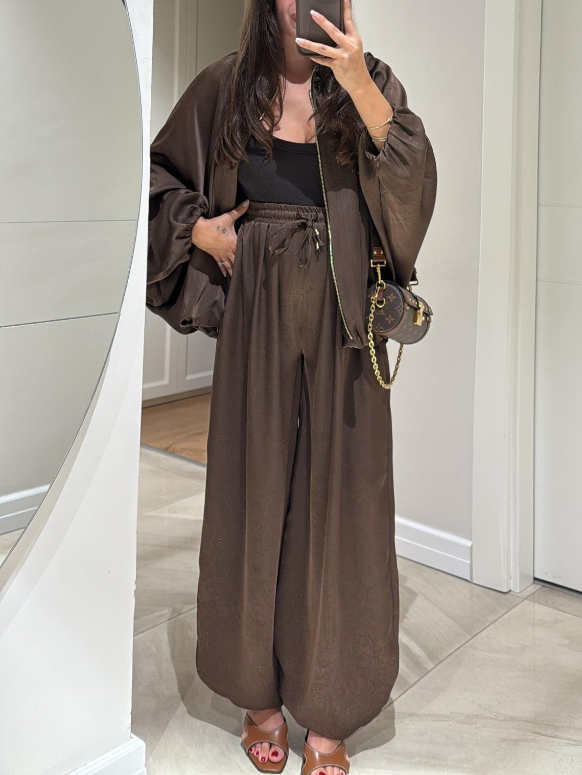 Calças Casuais Largas com Corda de Ajuste Castanhas