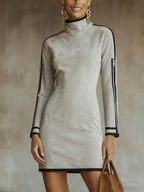 Vestido Mini de Suede Sintético Cinza Claro com Gola Alta e Zíper
