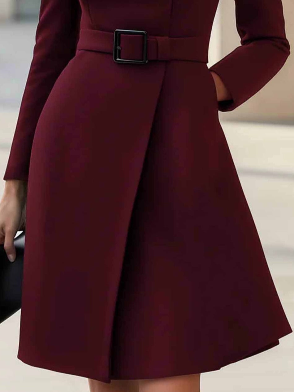 Vestido Midi A-line de Gola Alta e Cinto Elegante (com cinto)