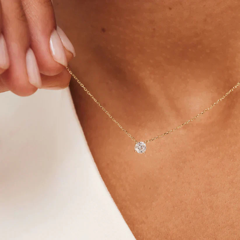 Ysavienna | Colar de Pedra Moissanite em Ouro 14k