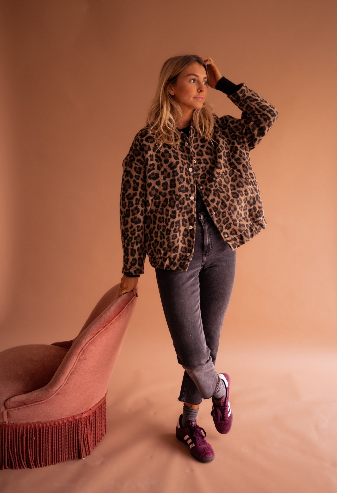 Susanne™ | Casaco Trendy com Padrão de Leopardo